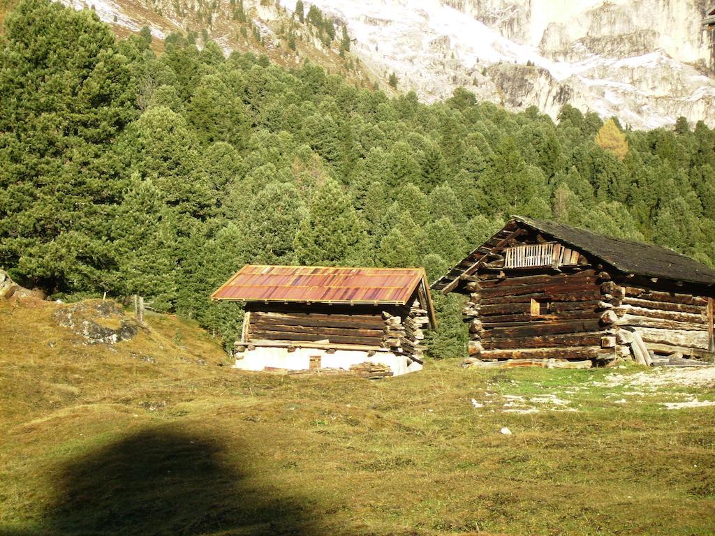 Rifugio Gardeccia Hutte Hotel Pozza di Fassa Exterior foto